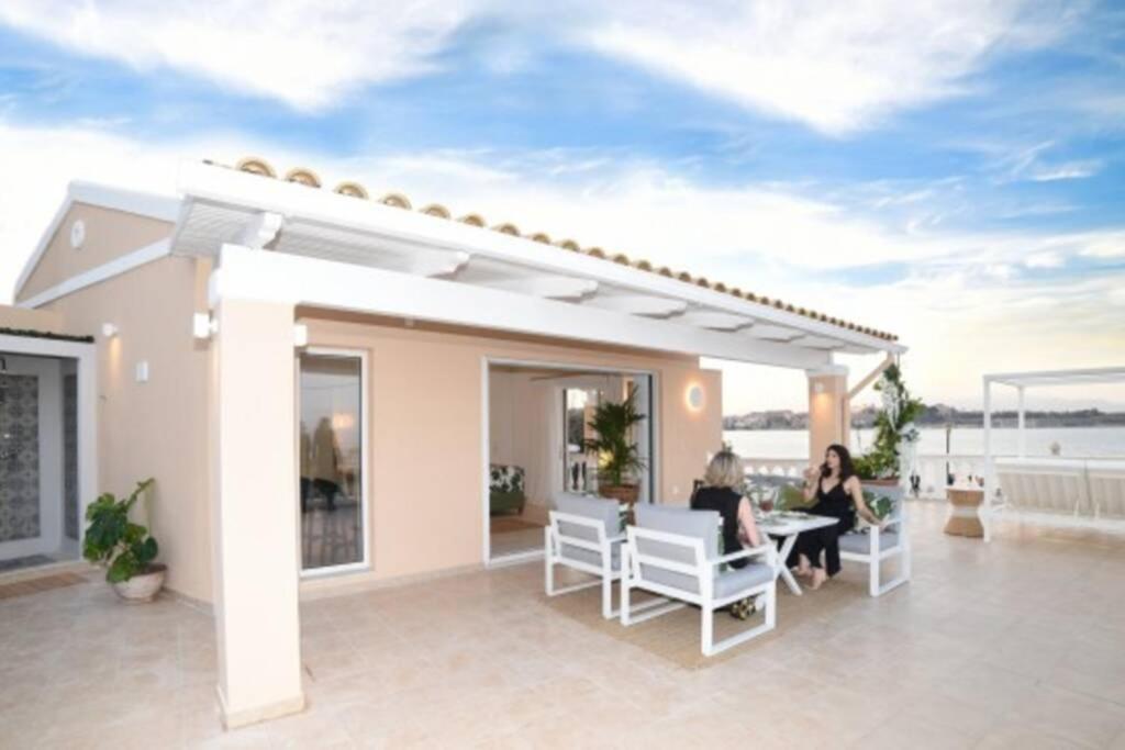 Bella Veranda * Anemomylos